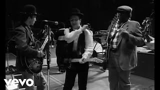 U2 & Bb King - #1330: When Love Comes To Town video