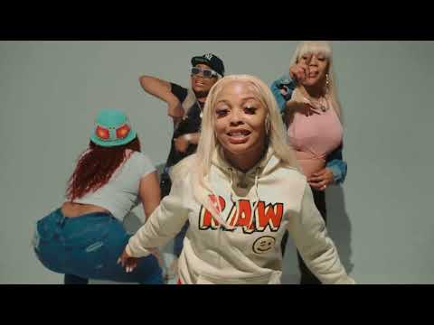 Prada Banks - "Put it On Da Floor" (First Day Out F reestyle)