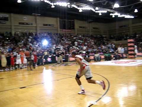 JR Giddens dunk in 2008 NCAA Slam Dunk Contest