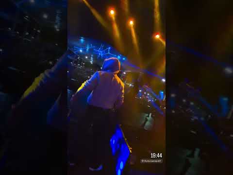 Zé Felipe leva multidão ao delírio ao entrar no palco em Porto Estrela (MT) 🤠🔥