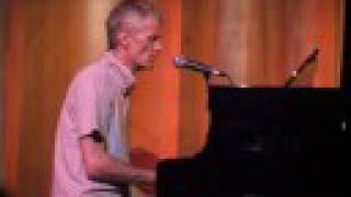 Peter Hammill, refugees, live in italy (Very Rare Video) ♫ ♪ ♫♪ ♫ ♪ ♫♪ ♫ ♪ ♫♪ ♫ ♪ ♫♪ ♫ ♪ ♫♪ ♫ ♪ ♫♪