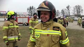 Wideo1: Stra�ackie po�egnanie bryg. Krzysztofa Skrzypczaka na stadionie w Rawiczu