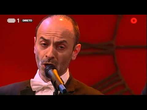 Vozes da Rádio "Vacas e Porcos" - Filomena Cautela - 5 Para a Meia-Noite