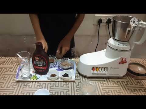 I made a chocolate shake 😋