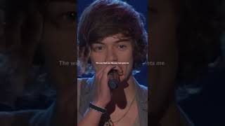 Download lagu one direction - what make you beautiful | live performance from vevo | lyrics mp3