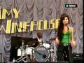 amy winehouse Wake Up aLone .live-Glanstonbury 2007
