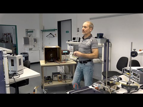 PHYSIK LABOR: Spezifische Ladung des Elektrons e/m - Teil 3: Versuchsdurchführung und Messungen