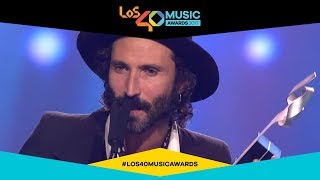 &#39;La lluvia en los zapatos&#39; de Leiva mejor videoclip del año | LOS40 Music Awards 2017