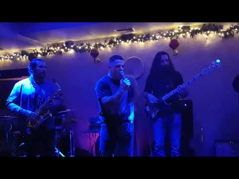 Rudy Roots, Μάριος Νταβέλης (Fundracar), Εισβολέας - Στροφή στο λαϊκό & Jam live