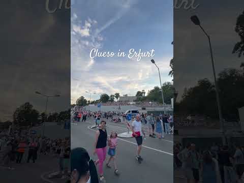 Clueso gibt Konzert in seiner Heimat 😊😊👍#summer #clueso #musik#erfurt #domplatz #openair