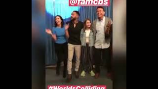 Paul Wesley surpreende Nina Dobrev nas gravações de Fam