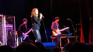 Katharine McPhee - Over It (Live @ Clearwater, FL)