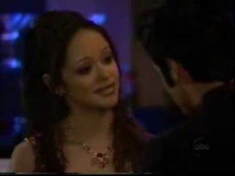 GH 03.11.02 - Gia announces her return to modeling