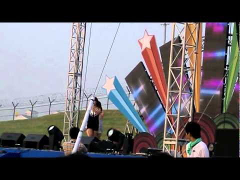 110602 Shady Girl - Sistar @ Crystal Valley Festival