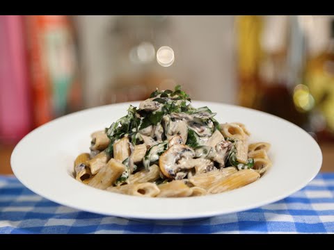 Day 04: Creamy Mushroom Pasta