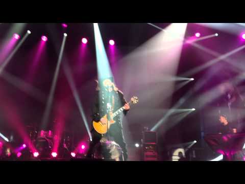 Lucie - Daniela (Kajot Arena Brno, 5.6.2014)