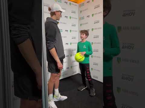 Jannik Sinner with a young supporter - ATP Rotterdam 2024 🦊❤️🇳🇱