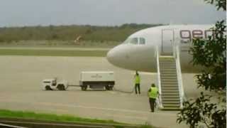 preview picture of video '29.09.2012 (17:55/18:42) Airport Rijeka: Germanwings-Flugzeug'