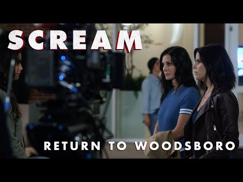 Scream (Featurette 'Return to Woodsboro')