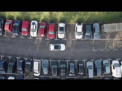 How to use Parking Assist on your Mercedes-Benz