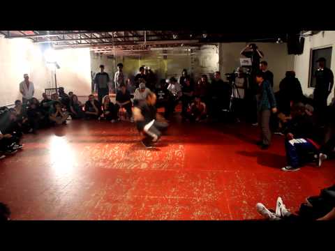 Shade(Deadly Venoms Crew) VS Frizzy(Sweet Technique) CallOut April 2011