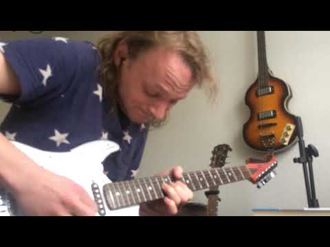 At straffe en stratocaster (Improvisation i Dorisk)