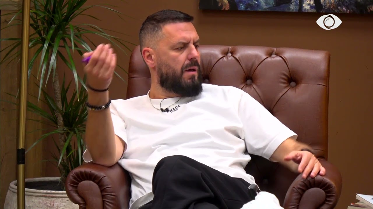 Ti je më mirë kur je vetëm apo kur jeni...?/ Si iu përgjigj Juela pyetjes së Mirit për Rogertin