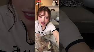 キャバ嬢　パジャマ　tiktokライブ　かわいい