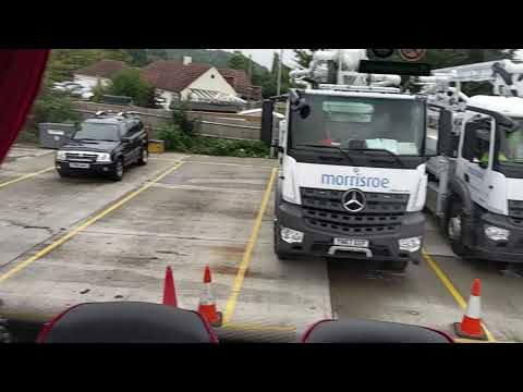 BF16 XRE - 2016 (16) Mercedes Benz Tourismo M