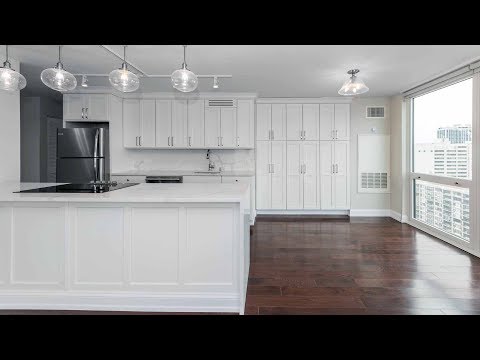 A Gold Coast 2-bedroom, 2-bath with a designer kitchen at Astor House