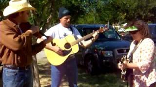 Johnny Campbell sings Little Girl of Mine in Tennessee