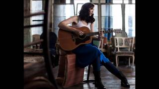 Lisa Hannigan - O Holy Night (featuring Fyfe Dangerfield and Nerina Pallot)