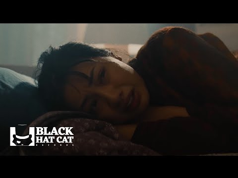 Luqman Podolski - Salahkah Aku? (Official Music Video)