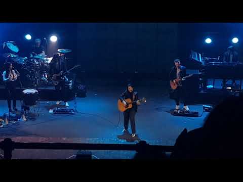 Elisa medley: broken, labytinth