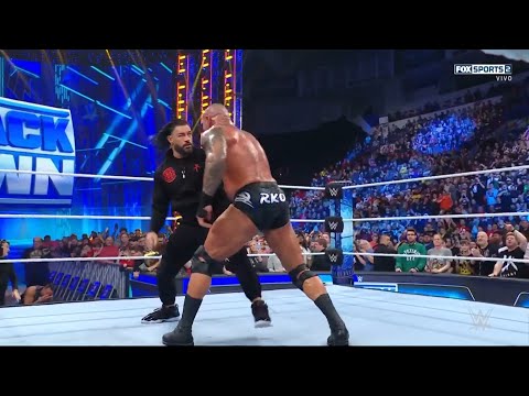 Roman Reigns ataca a Randy Orton - WWE SmackDown 15 de Diciembre 2023 Español Latino