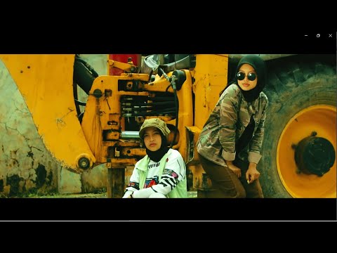 XCDPSYCHX - I Don't Like A Fakboi feat. Babyyziah & Ramsqueen (Official Video)