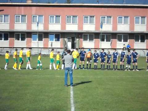 OŠK Lisková vs. TJ Družstevník Liptovská Štiavnica 3:0 (2:0) - Nástup hráčov