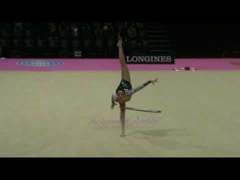 Natalia GAUDIO (BRA) hoop - 2011 Montpellier worlds Qualifs