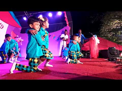 පාවී ඇදී එන්න