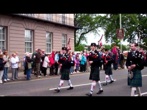 1,000 Pipers Pipe Band Parade The Kilt Run Perth Scotland Saturday June 2nd 2012
