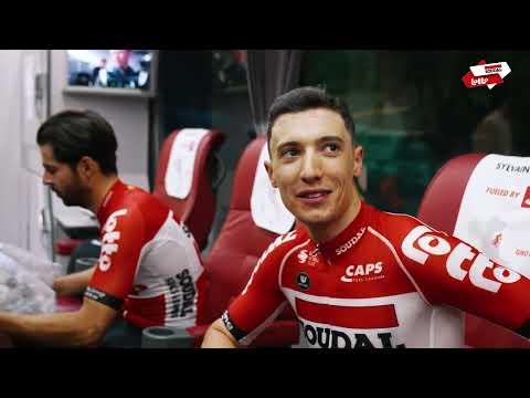 Video: Achter de schermen tijdens de Giro-start in Hongarije