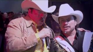 Los Invasores de Nuevo León &#39;El Reencuentro&#39; Vol 2 en Vivo -  Eslabón Por Eslabón