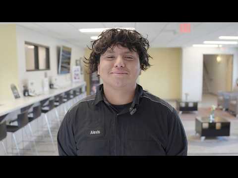Service technician  Alexis Martinez