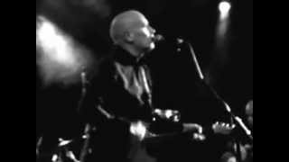 Wilko Johnson - Sneakin' Suspicion - Bilston 07-03-13