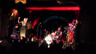 Scott Bradlee &amp; Postmodern Jukebox - No Diggity (w/Ariana Savalas)