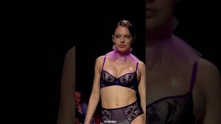 #swimming #swimsuit #beachwear #tiktok #trending #swimwear #bikini #weak