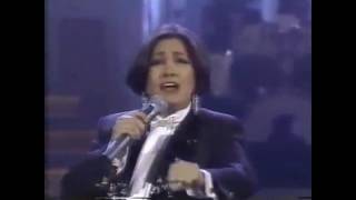 Ana Gabriel Silueta 28 Años