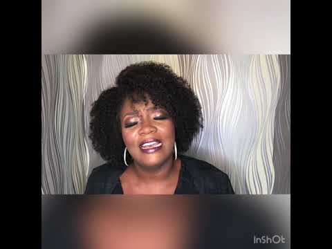 Cover Mattos Nascimento(Muito além das Estrelas ) Renata de Oliveta