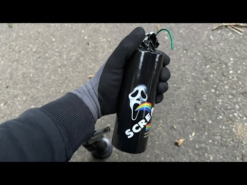 SCREAM [RAINBOW EDITION]🌈 [Polenböller 150g + TITAN]💥