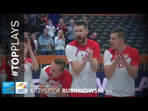 "Self Alley-Oop!" By Krzysztof Rubinkowski, POL - Korfball